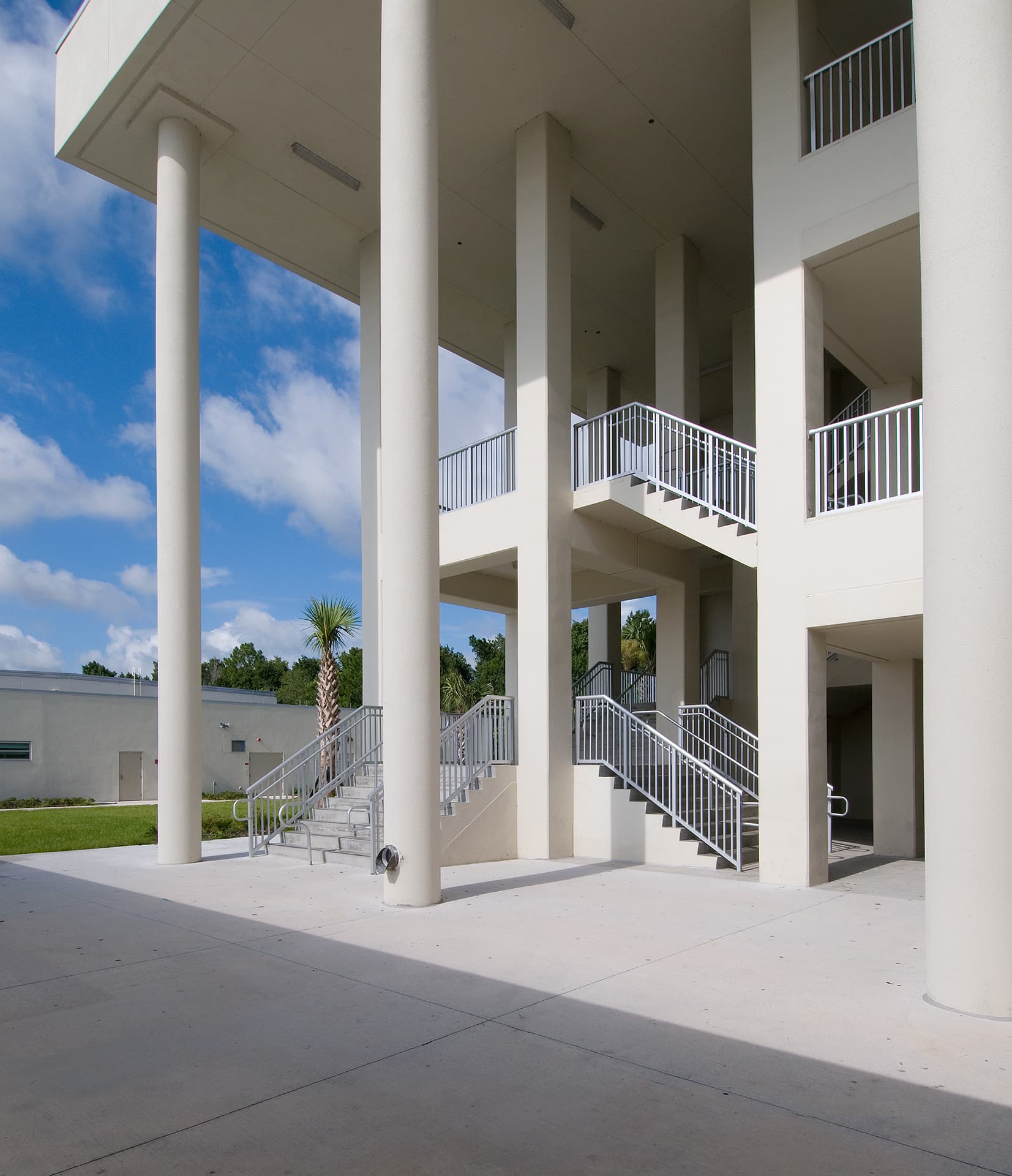 OCPS Union Park Middle School Exterior Staircase Orange County Public Schools Union Park Middle School Stairwell
